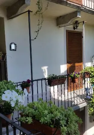La Signora Delle Camelie Affittacamere
