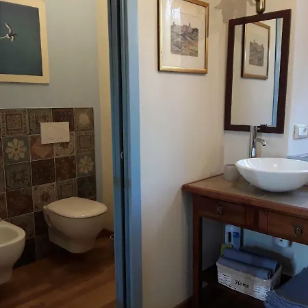 Guest house La Signora Delle Camelie 3*